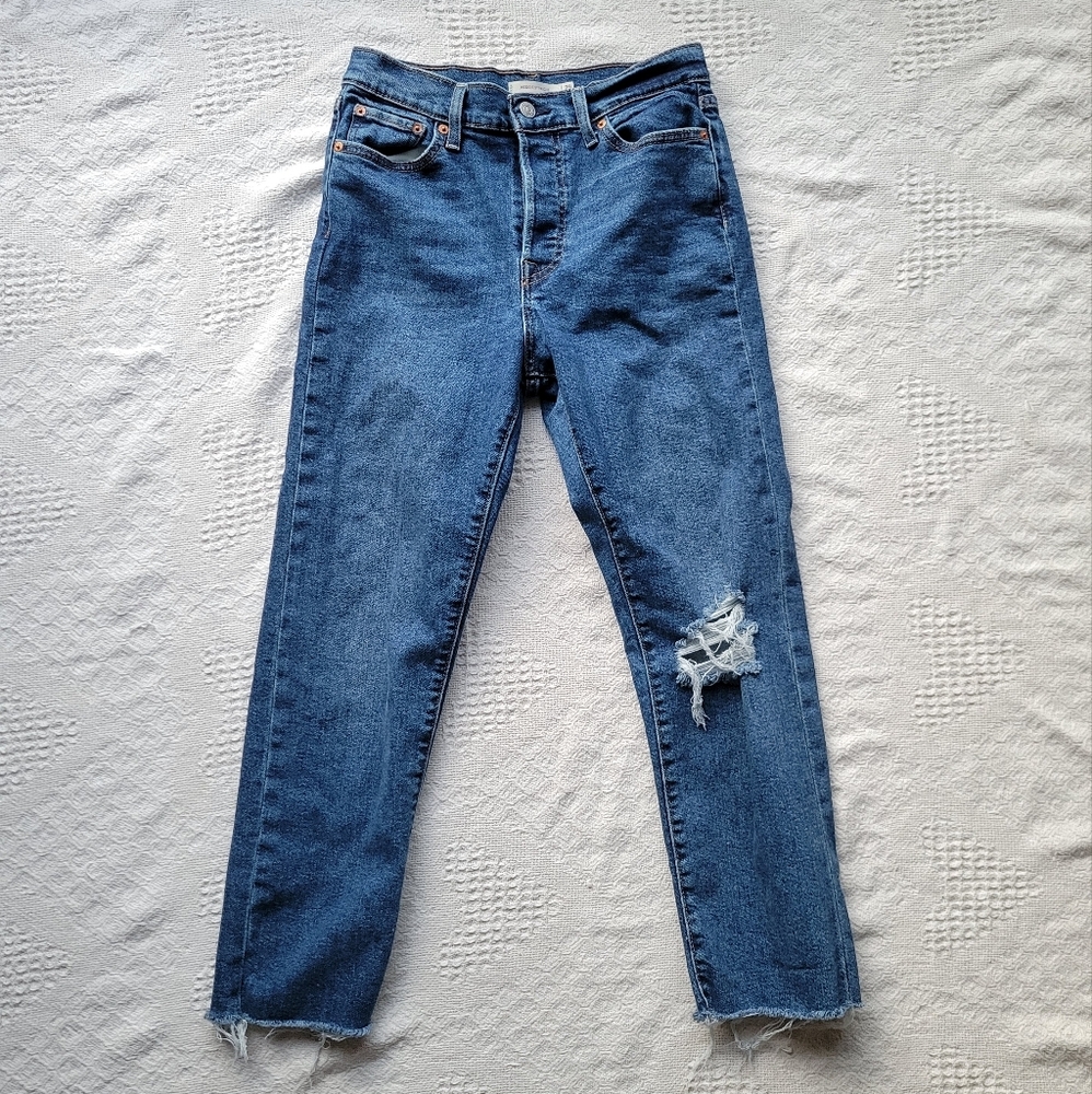 Levi's High-Waisted Distress Straight Leg Denim Casual Vintage Style Jean